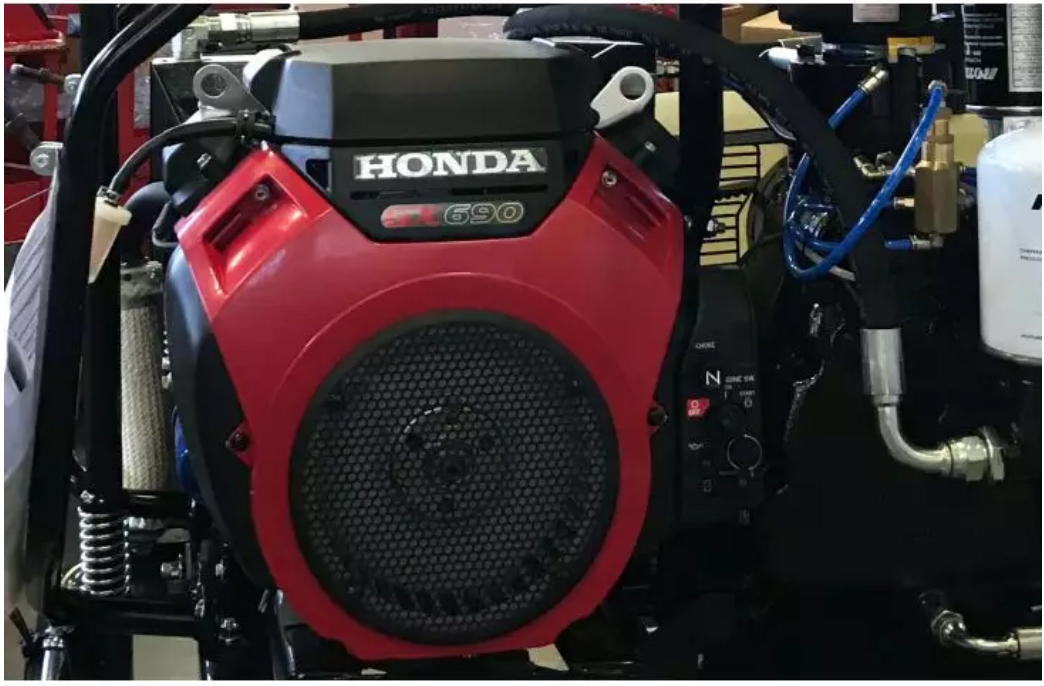 Mobiler Baustellenkompressor ROTAIR VRK FIBRA PLUS - 15 bar mit HONDA-Motor GX 690